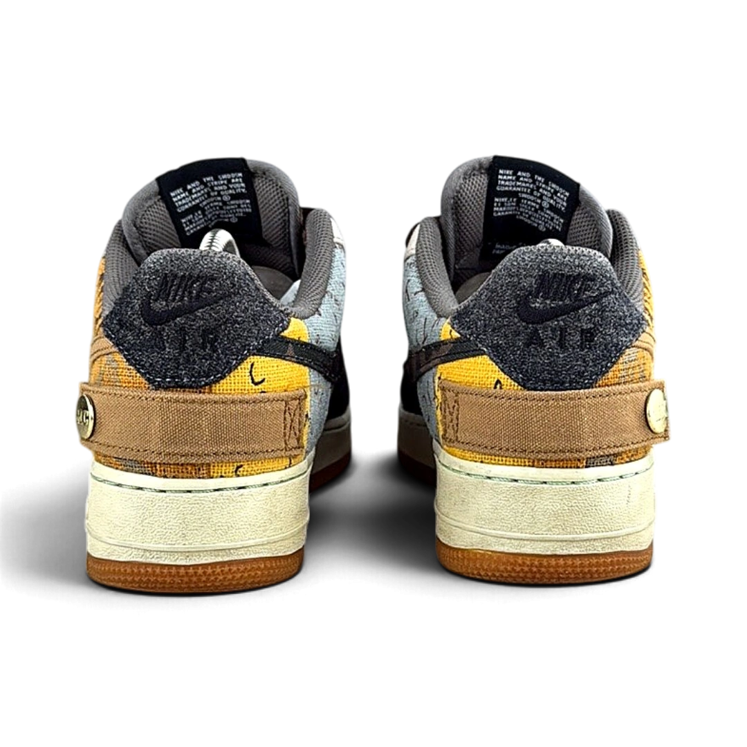 Nike Air Force 1 Travis Scott — Taille 42.5 — Photo 3/5 #État_Très bon état · Sans boîte